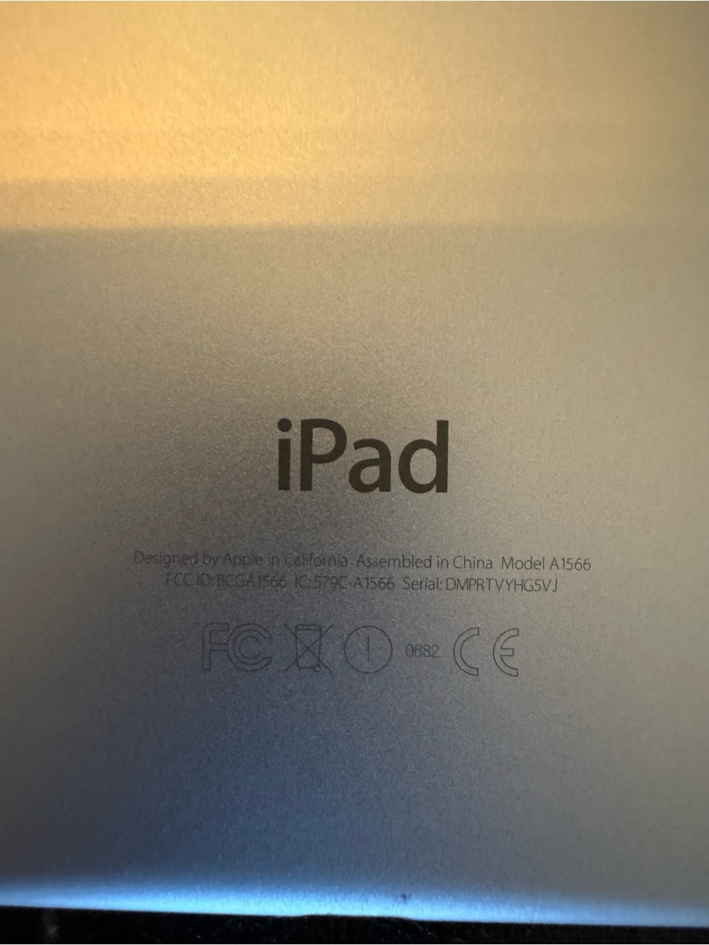 Apple iPad Air 2 - Space Gray - Picture 4 of 9